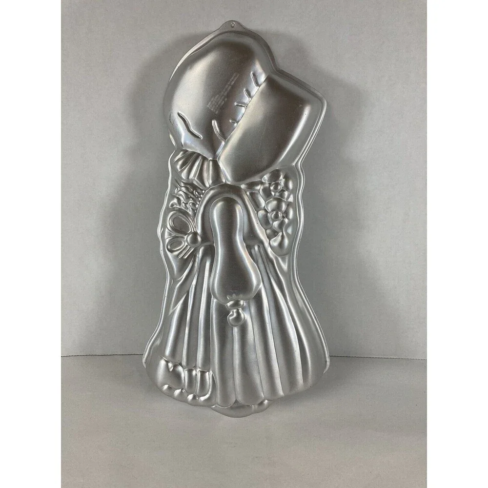 Wilton Holly Hobbie 1975 Aluminum Happy Birthday Cake Pan 17x8 Vintage Baking